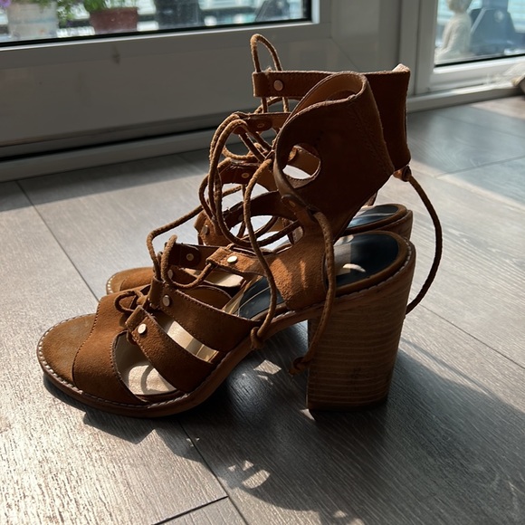 Dolce Vita High Heels Summer Boots - Picture 5 of 6